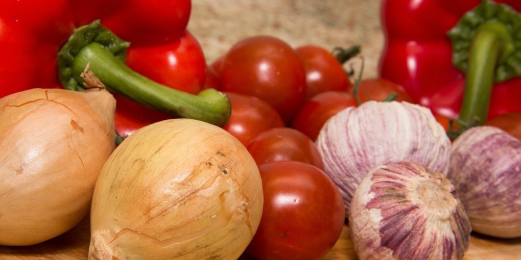 Ail, oignon et tomate